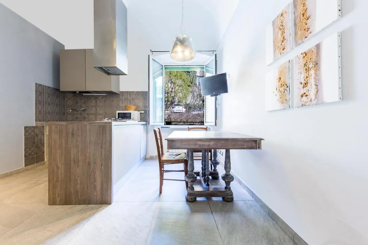 Leo'S House By Holidayhome24 Genoa